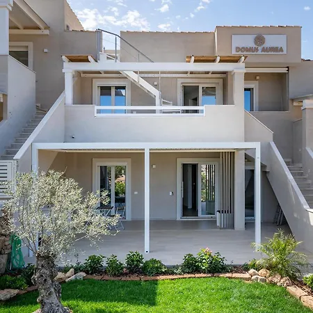 Su Mari Πανσιόν 3*