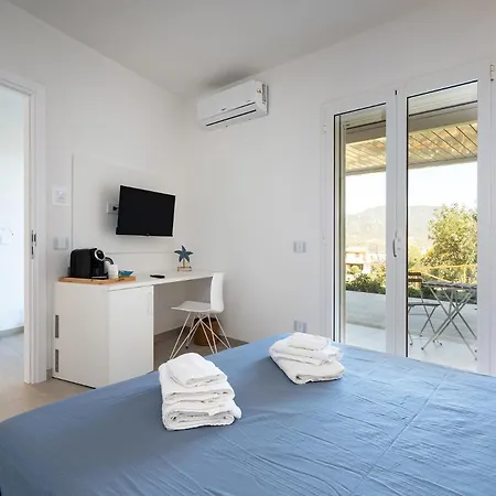 Su Mari Πανσιόν 3*