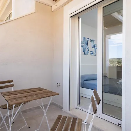 Su Mari Πανσιόν